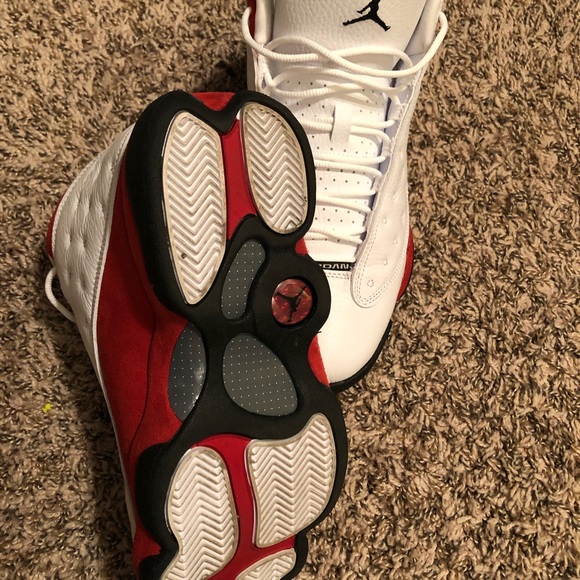 Air Jordan 13 ‘Chicago’ - Picture 6 of 7